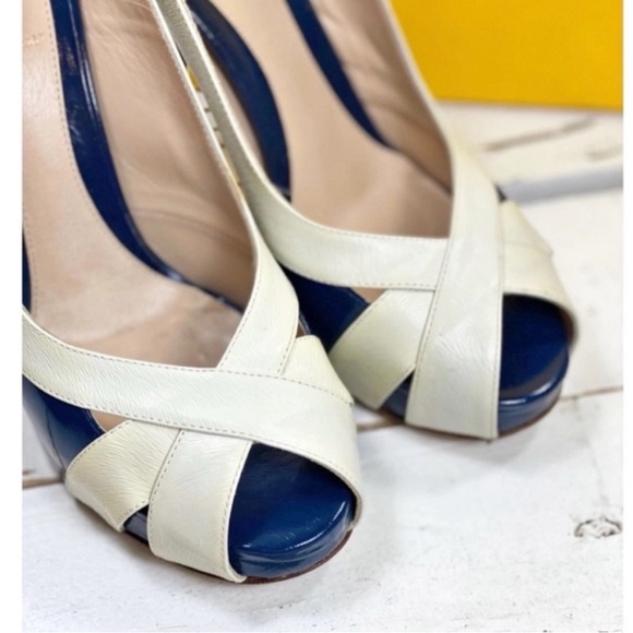 Fendi Spuntata Ultra High Peep Toe Pump Open Toe - Picture 7 of 7